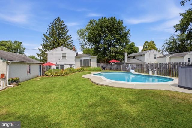 24 MIAMI RD, West Norriton, PA 19403