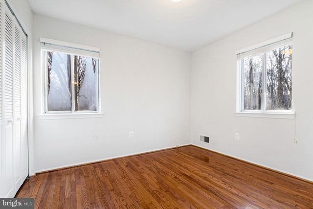 17020 BRIARDALE, Rockville, MD 20855