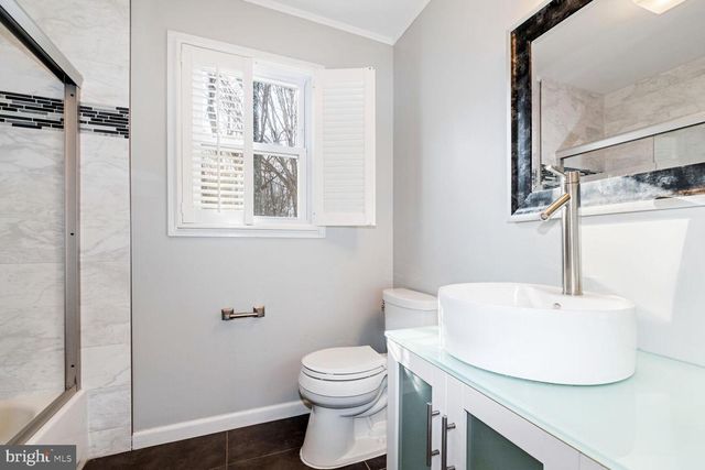 17020 BRIARDALE, Rockville, MD 20855