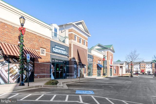 17020 BRIARDALE, Rockville, MD 20855