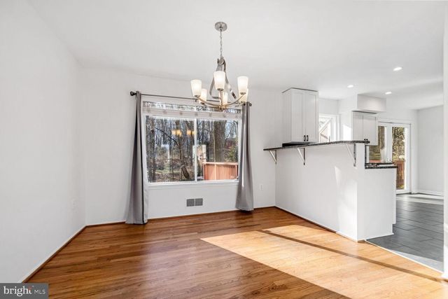 17020 BRIARDALE, Rockville, MD 20855