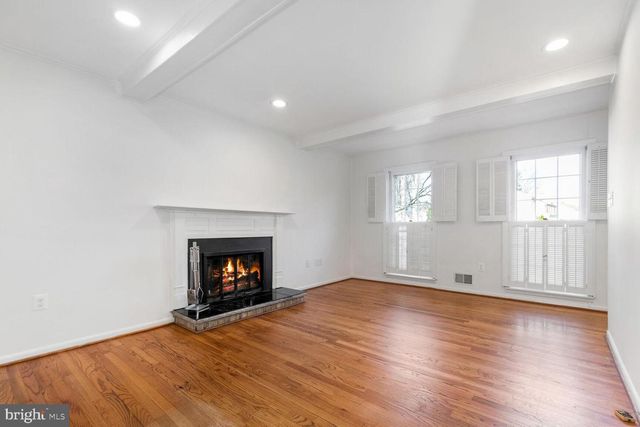 17020 BRIARDALE, Rockville, MD 20855