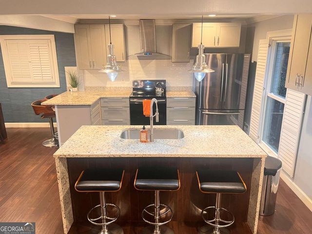 3629 Embry Circle, Atlanta, GA 30341