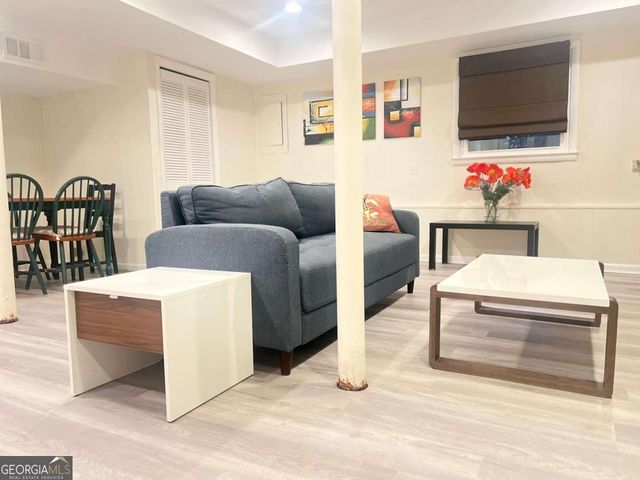 3629 Embry Circle, Atlanta, GA 30341