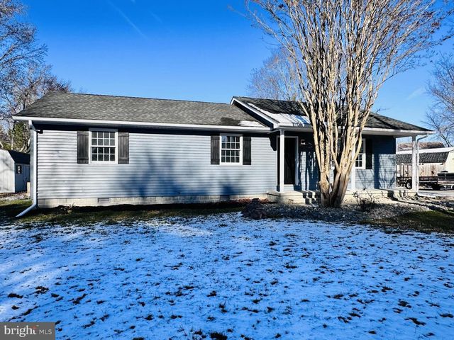 115 W HIGH ST, Felton, DE 19943