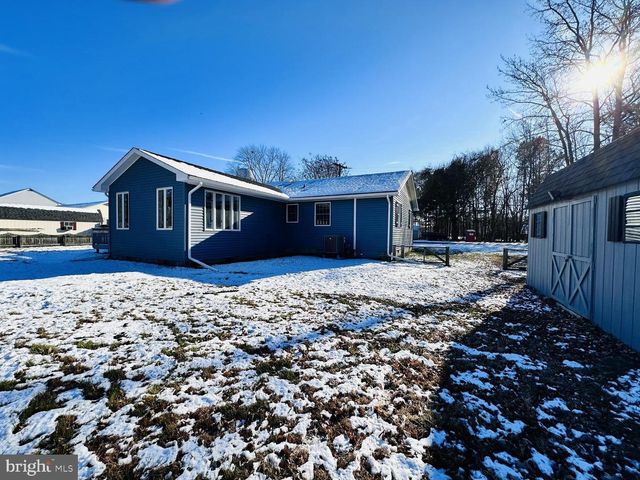 115 W HIGH ST, Felton, DE 19943