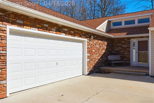 21568 Cass Street, Farmington Hills, MI 48335