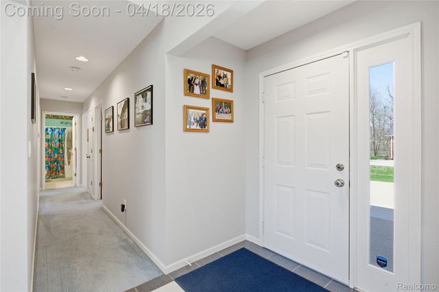 21568 Cass Street, Farmington Hills, MI 48335