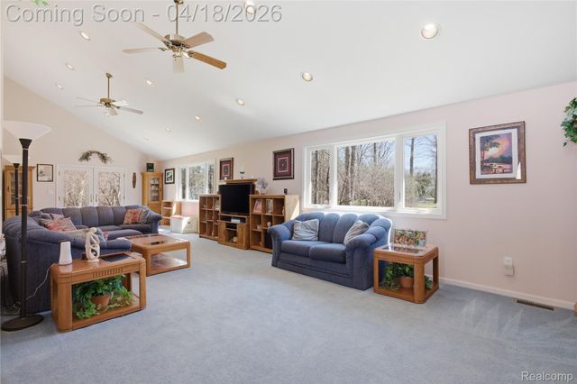 21568 Cass Street, Farmington Hills, MI 48335