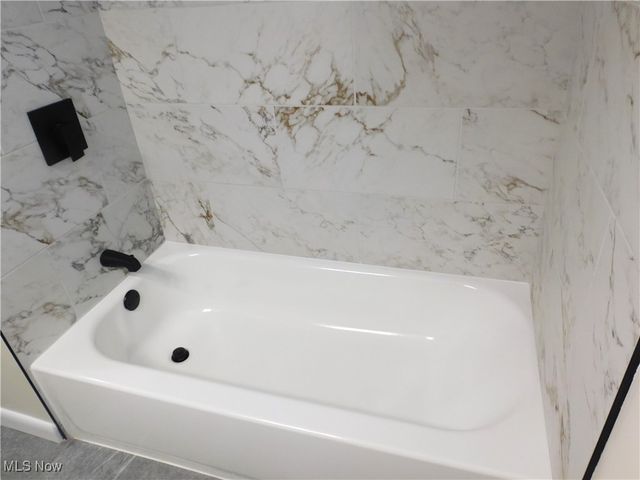 2544 W 9th Street, Ashtabula, OH 44004