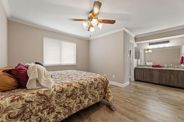 9200 W Bellfort Street 25, Houston, TX 77031