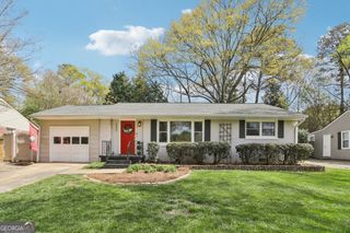 2233 Rando Lane NW, Atlanta, GA 30318