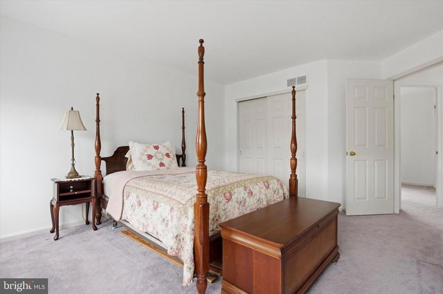 201 HORSESHOE RD, Schwenksville, PA 19473
