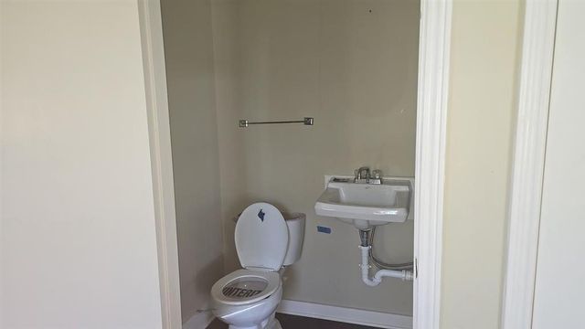 1915 5th Street, Lake Charles, LA 70601