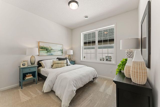 8208 Haywood Drive, Lino Lakes, MN 55014