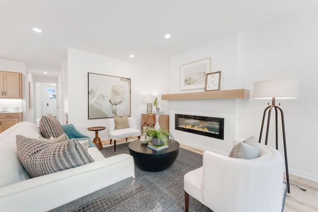 8208 Haywood Drive, Lino Lakes, MN 55014