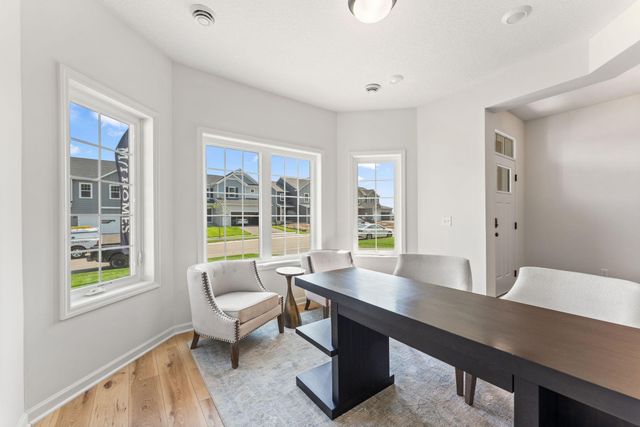 8208 Haywood Drive, Lino Lakes, MN 55014