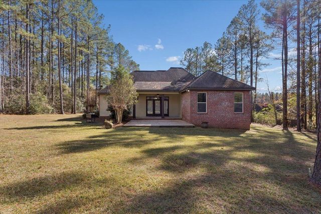 10 Magnolia Crossing Rd., Sumrall, MS 39482