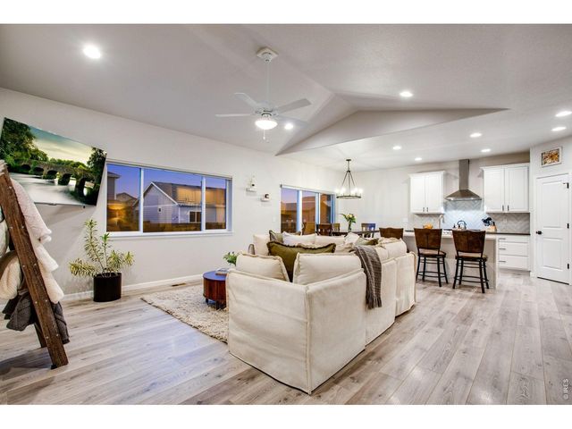 1380 S Kings Crown Dr, Milliken, CO 80543