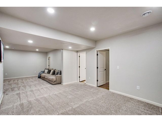 1380 S Kings Crown Dr, Milliken, CO 80543