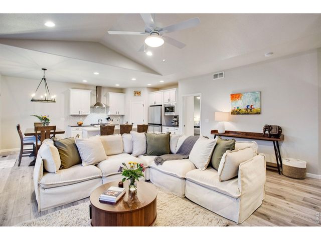 1380 S Kings Crown Dr, Milliken, CO 80543