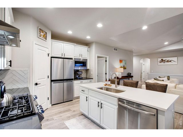 1380 S Kings Crown Dr, Milliken, CO 80543