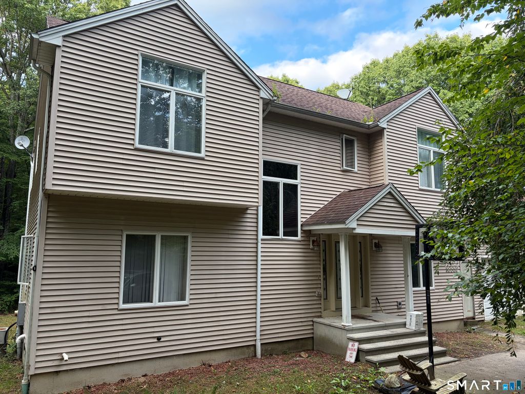 106 Hempel Drive, Wolcott, CT 06716
