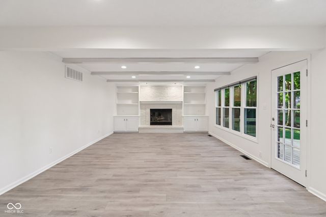 11845 Discovery Circle, Indianapolis, IN 46236