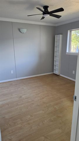 520 Westside Court, Pasadena, TX 77502