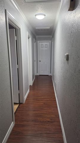 520 Westside Court, Pasadena, TX 77502