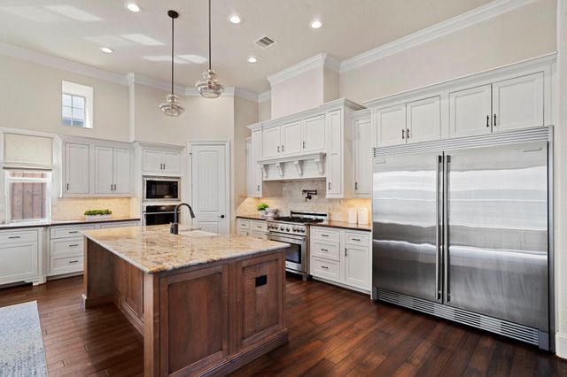 622 Pink Azalea Trail, Houston, TX 77079