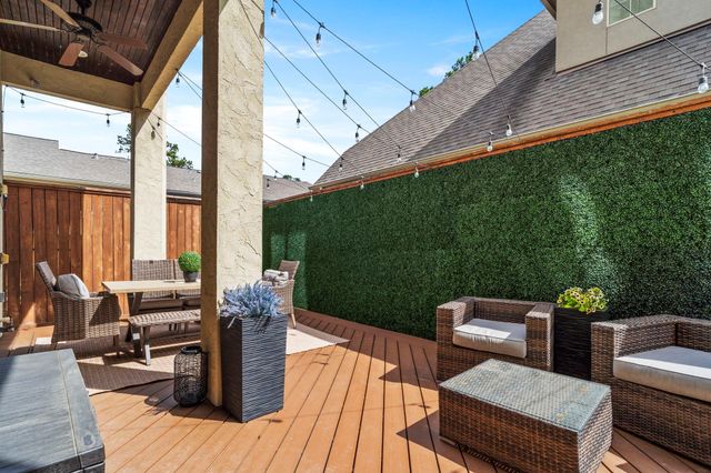 622 Pink Azalea Trail, Houston, TX 77079