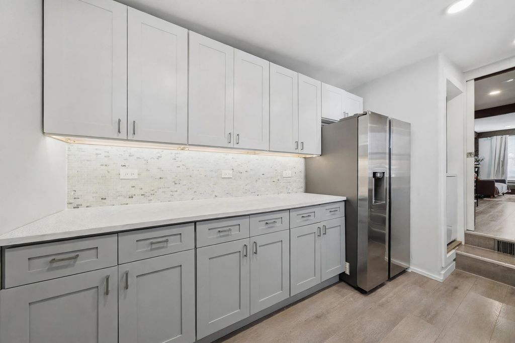 3933 N Plainfield Avenue, Chicago, IL 60634 — photo 5