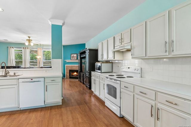 24910 Crescent Run, San Antonio, TX 78258