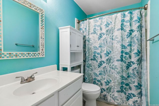 24910 Crescent Run, San Antonio, TX 78258