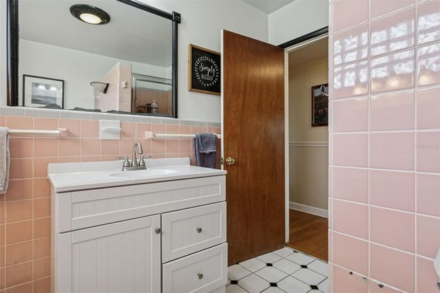 2603 N RIDGEWOOD AVENUE, Tampa, FL 33602