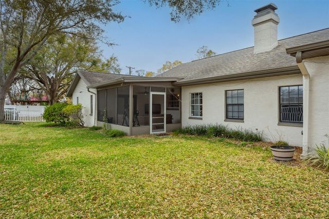 2603 N RIDGEWOOD AVENUE, Tampa, FL 33602