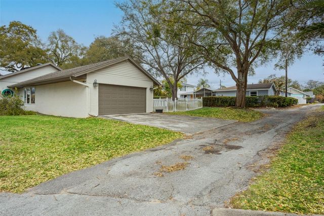 2603 N RIDGEWOOD AVENUE, Tampa, FL 33602