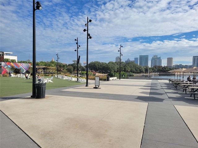 2603 N RIDGEWOOD AVENUE, Tampa, FL 33602