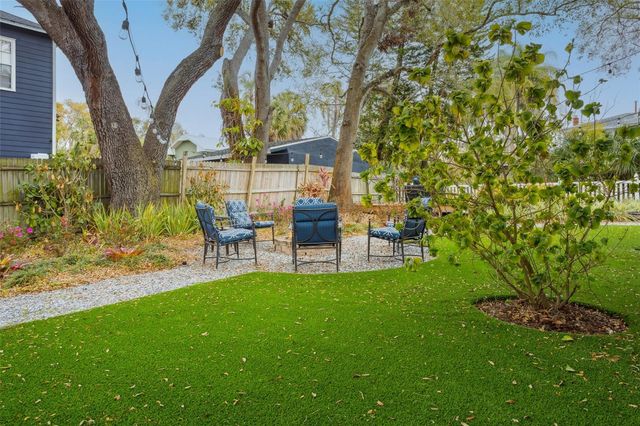 2603 N RIDGEWOOD AVENUE, Tampa, FL 33602