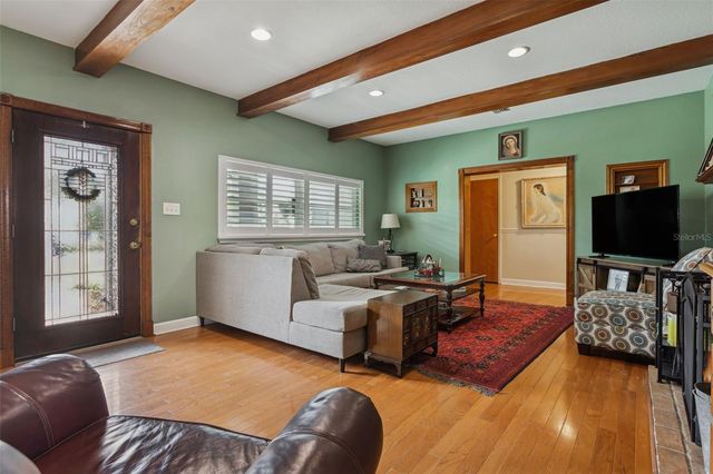 2603 N RIDGEWOOD AVENUE, Tampa, FL 33602