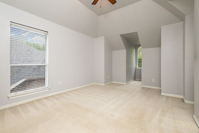 9213 Royal Burgess Drive, Rowlett, TX 75089