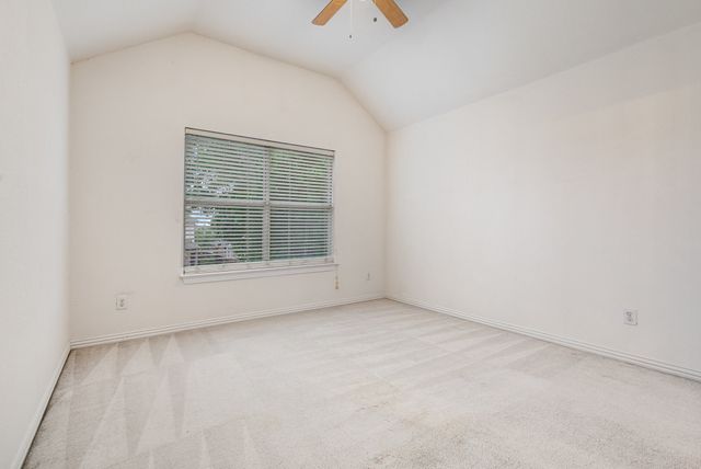 9213 Royal Burgess Drive, Rowlett, TX 75089