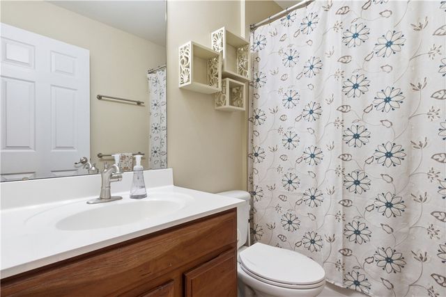 155 Broadstone Drive, Adams Twp, PA 16046