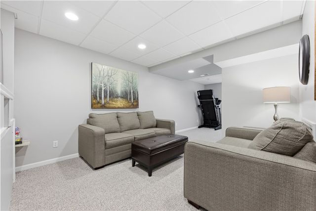 155 Broadstone Drive, Adams Twp, PA 16046