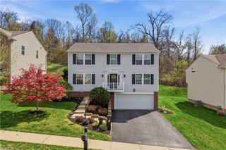 155 Broadstone Drive, Adams Twp, PA 16046