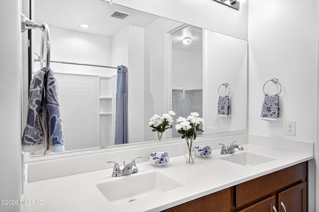 6702 E Via Arroyo Azul, Tucson, AZ 85756