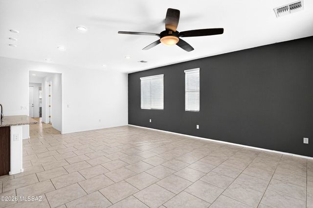 6702 E Via Arroyo Azul, Tucson, AZ 85756