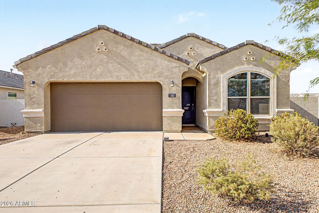 1302 W RAYMOND Avenue, Coolidge, AZ 85128