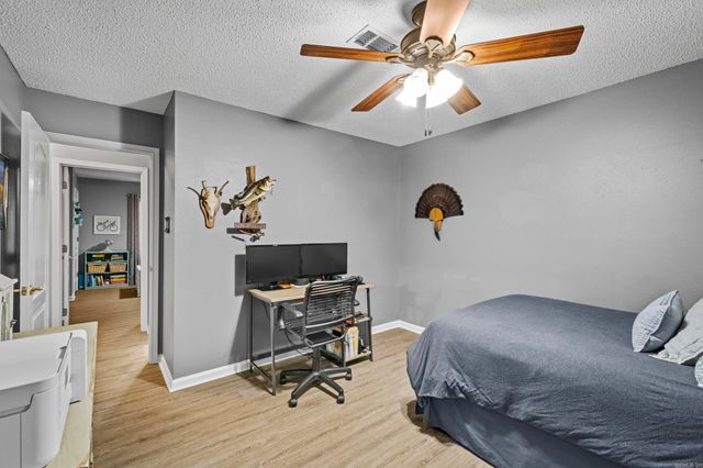 205 Birnham Cove, Sherwood, AR 72116